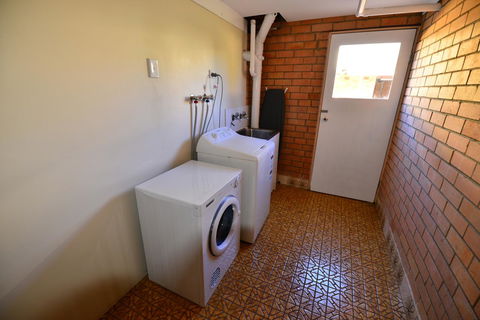 City Centre Apartments - Accommodation Rockhampton 3