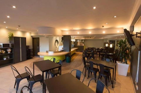 Hotel Hacienda - Accommodation Rockhampton 6