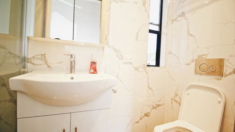 Cozy 5 Bed House In Sydney - Accommodation Rockhampton 20