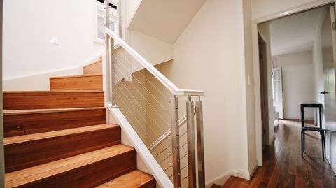 Cozy 5 Bed House In Sydney - Accommodation Rockhampton 4