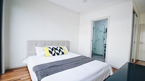 Cozy 5 Bed House In Sydney - Accommodation Rockhampton 13