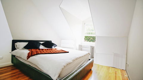 Cozy 5 Bed House In Sydney - Accommodation Rockhampton 21