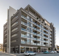 Honeysuckle Executive Apartments - Accommodation Rockhampton