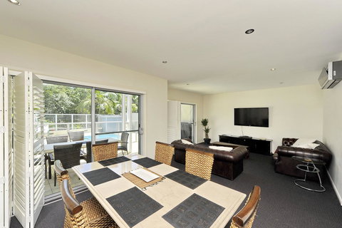 Pacific Blue, Salamander Bay - Accommodation Rockhampton 44