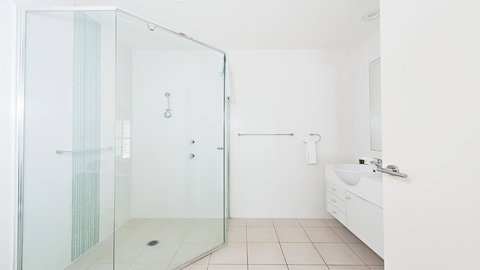 Pacific Blue, Salamander Bay - Accommodation Rockhampton 17