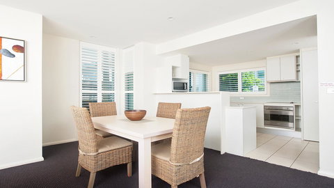 Pacific Blue, Salamander Bay - Accommodation Rockhampton 13