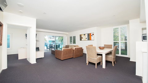Pacific Blue, Salamander Bay - Accommodation Rockhampton 1