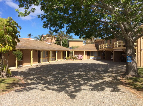 Como Lodge - Accommodation Rockhampton 8
