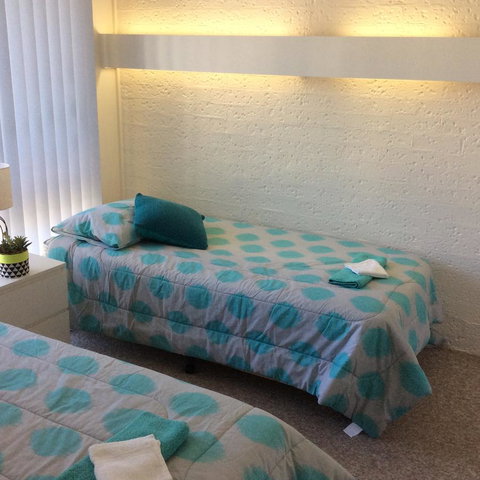 Como Lodge - Accommodation Rockhampton 2