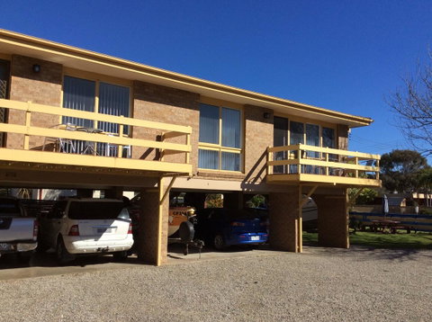 Como Lodge - Accommodation Rockhampton 7