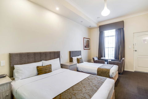 Prince Of Wales Hotel - Accommodation Rockhampton 14