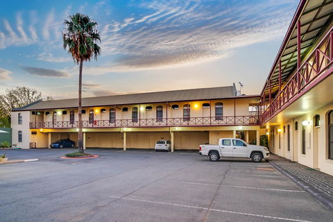 Prince Of Wales Hotel - Accommodation Rockhampton 10
