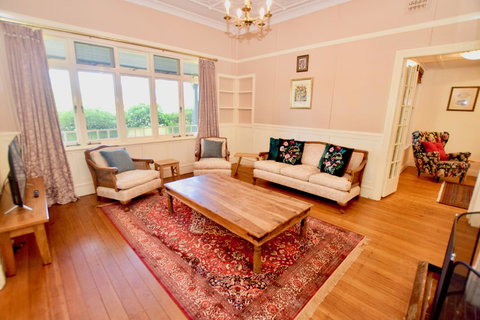 Dangal Gardens - Accommodation Rockhampton 6