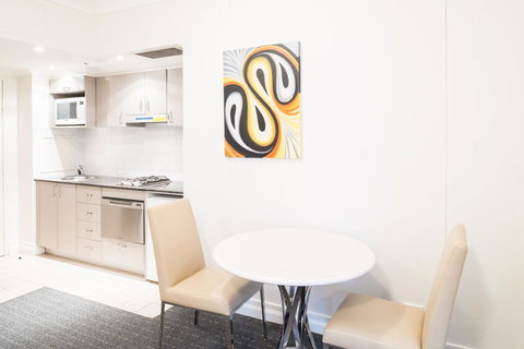 Seasons Harbour Plaza - Accommodation Rockhampton 22