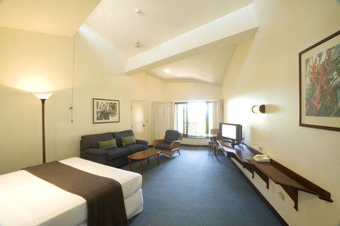 Beach Hotel Resort - Accommodation Rockhampton 24