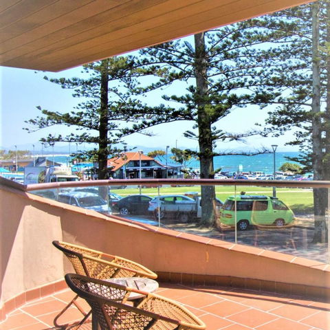Beach Hotel Resort - Accommodation Rockhampton 18