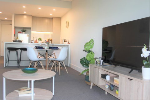 Stunning Views Sydney Olympic Park - Accommodation Rockhampton 4