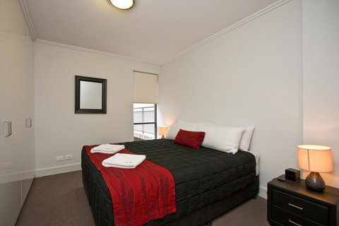 The Star Apartments - Accommodation Rockhampton 14