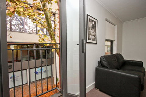 The Star Apartments - Accommodation Rockhampton 7