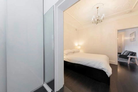 BONDI BEACH PRIME 1 Bedroom + Sunroom - Accommodation Rockhampton 4