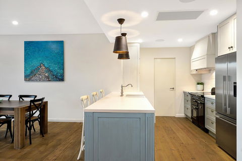 Belle Vue- Penthouse At Black Beach - Accommodation Rockhampton 6