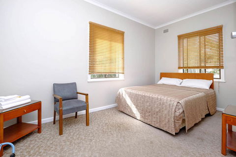 Lakes And Ocean Hotel Forster - Accommodation Rockhampton 8