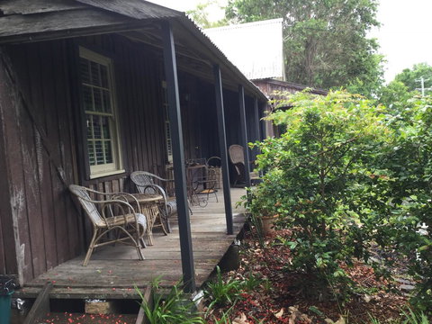 Arcadia - The Barn Cottage & Rosehill Cottage - Accommodation Rockhampton 14