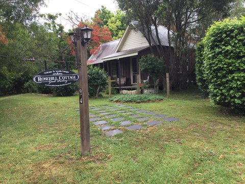 Arcadia - The Barn Cottage & Rosehill Cottage - Accommodation Rockhampton 12