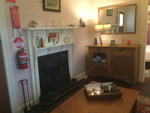 Arcadia - The Barn Cottage & Rosehill Cottage - Accommodation Rockhampton 22