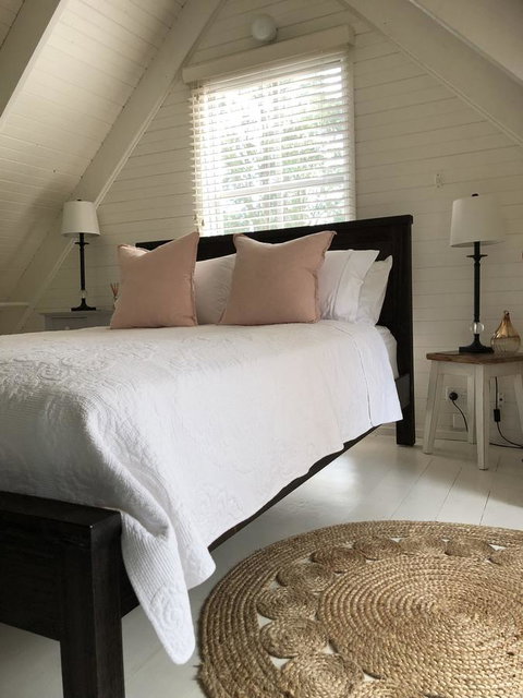 Arcadia - The Barn Cottage & Rosehill Cottage - Accommodation Rockhampton 5