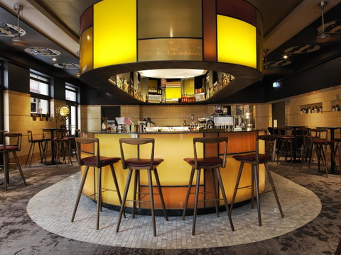 The Old Clare Hotel, Independent Collection By EVT - Accommodation Rockhampton 34