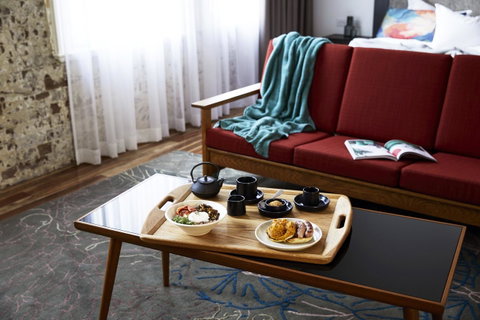 The Old Clare Hotel, Independent Collection By EVT - Accommodation Rockhampton 31