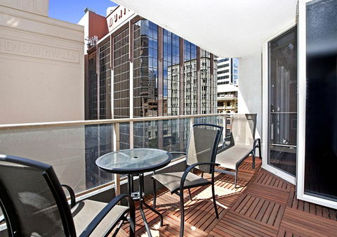 Ausmine Sydney CBD 2Bedroom Apt - Accommodation Rockhampton 4