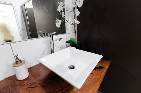 Mad Monkey Broadway - Accommodation Rockhampton 15