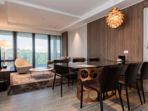 The Branksome Hotel & Residences - Accommodation Rockhampton 4