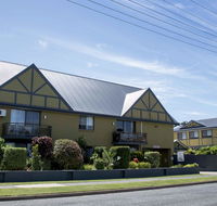 Coastal Bay Motel - Accommodation Rockhampton