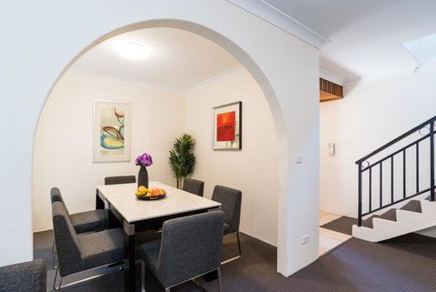 Eastwood Furnished Apartments - Accommodation Rockhampton 5