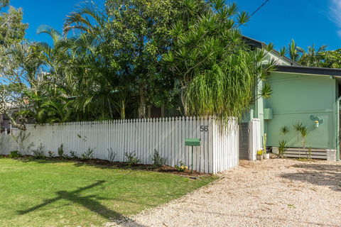 Gidget's Surf Shack - Accommodation Rockhampton 27