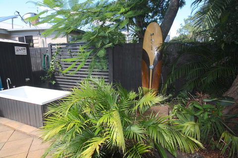 Gidget's Surf Shack - Accommodation Rockhampton 32