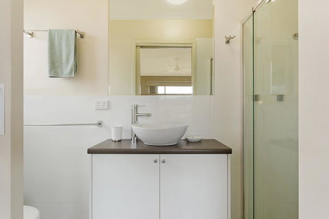 Baywatch Apartments Merimbula - Accommodation Rockhampton 12