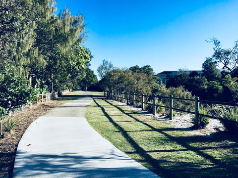 Casuarina Beachfront House - Hostie Properties - Accommodation Rockhampton 18