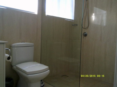Pelican H2O One & Two Bedroom Apartments - Accommodation Rockhampton 26