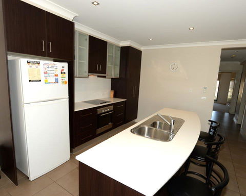 Yarrawonga Waterfront Apartments - Accommodation Rockhampton 11
