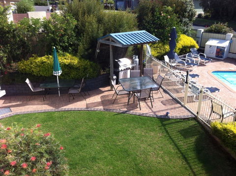 BlueWater Apartments - Accommodation Rockhampton 4