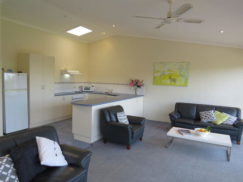 BlueWater Apartments - Accommodation Rockhampton 25