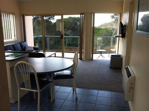 BlueWater Apartments - Accommodation Rockhampton 12
