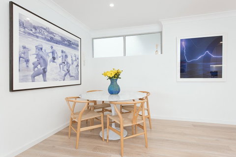 Right On Bondi - Accommodation Rockhampton 4