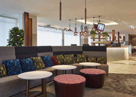Holiday Inn Express Newcastle, An IHG Hotel - Accommodation Rockhampton 3