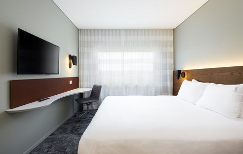 Holiday Inn Express Newcastle, An IHG Hotel - Accommodation Rockhampton 16