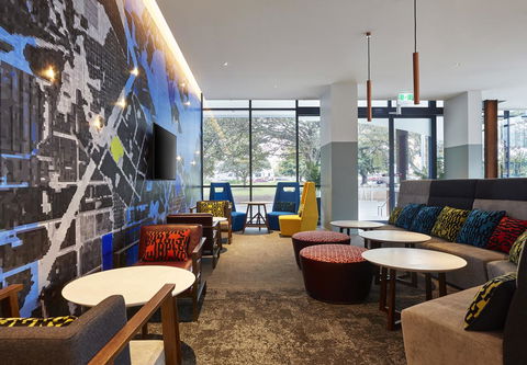 Holiday Inn Express Newcastle, An IHG Hotel - Accommodation Rockhampton 4